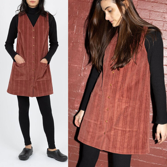 Ilana Kohn Dresses & Skirts - ILANA KOHN The Audrey Corduroy Button Front Dress in Rosewood Cord Size M